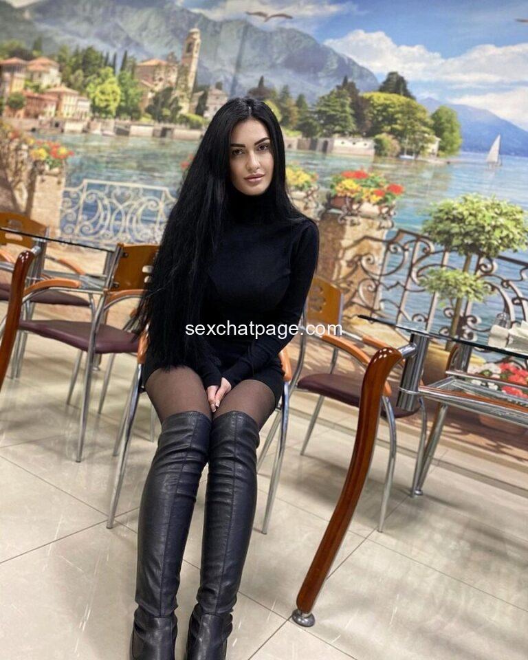 As a single girl looking to connect with someone special, I’m open to exploring casual dating in Los Angeles or diving into the …