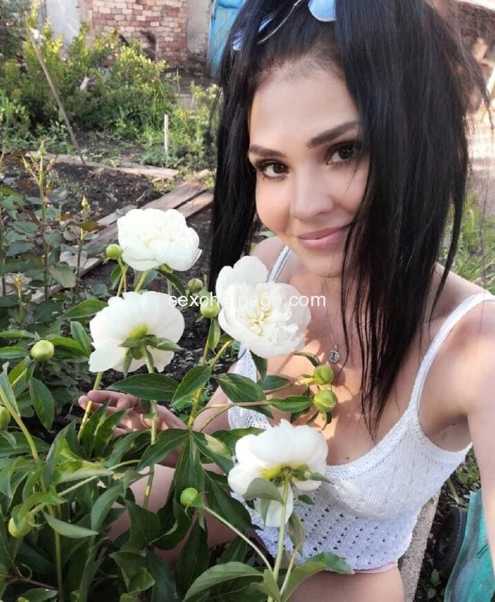 Одинокая девушка хочет познакомиться club199110953